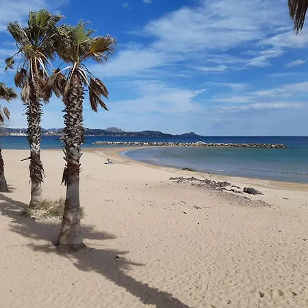 Spacieux T2 Avec Grande Terrasse A Saint-raphael, Proche Et Gare, Garage Inclus - Fr-1-226a-102 Saint-Raphaël