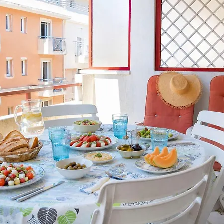 Lejlighed Spacieux T2 Avec Grande Terrasse A Saint-raphael, Proche Et Gare, Garage Inclus - Fr-1-226a-102 Saint-Raphaël